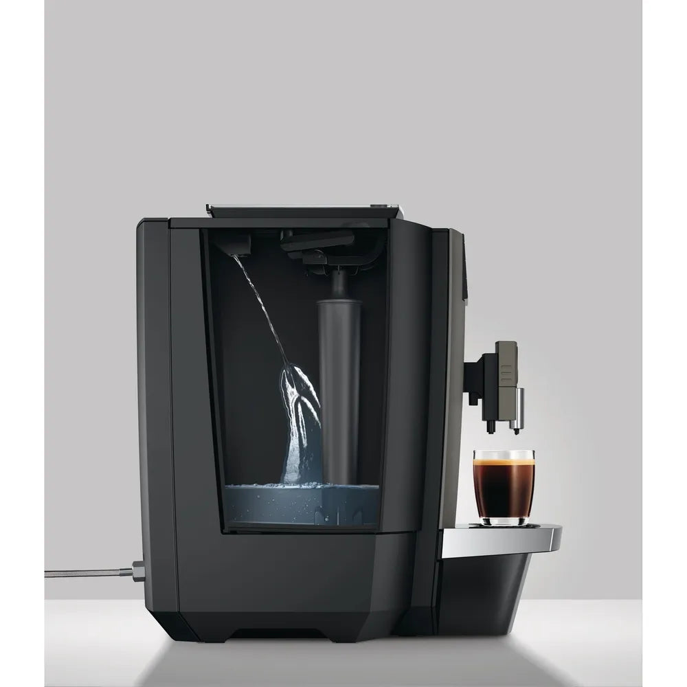JURA Gastro X4c Dark Inox Professional Automatic Coffee Machine Festwasseranschluß Bandle incl.. Wartungspack