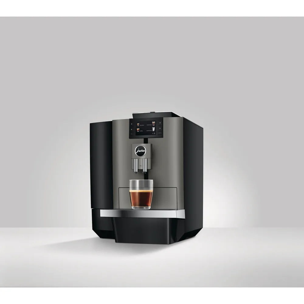 JURA Gastro X4c Dark Inox Professional Automatic Coffee Machine Festwasseranschluß Bandle incl.. Wartungspack