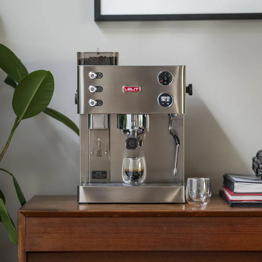 Lelit PL82T Siebträger Espresso Machine with integrierter Kaffeemühle